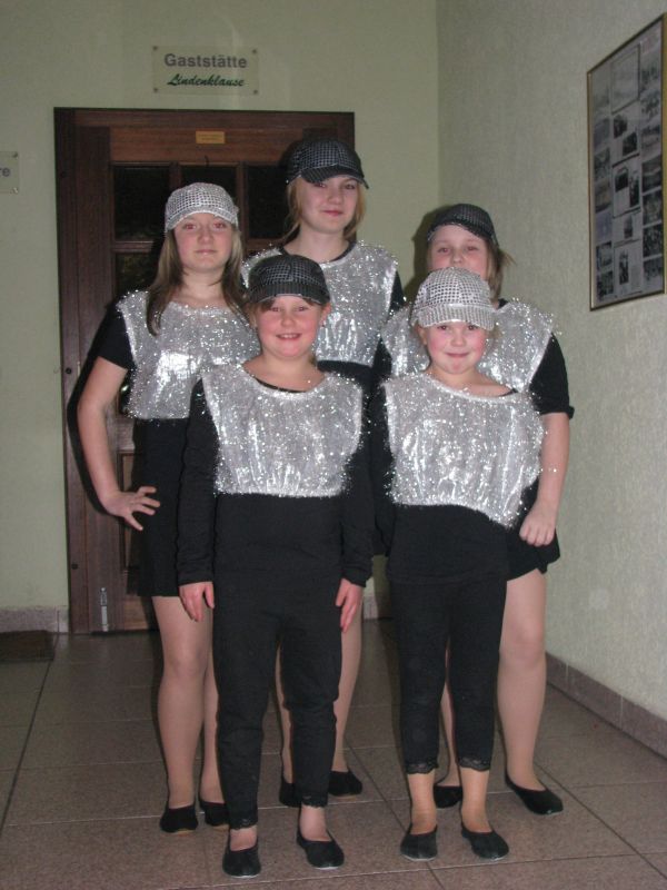 mittlere Tanzgruppe 2008